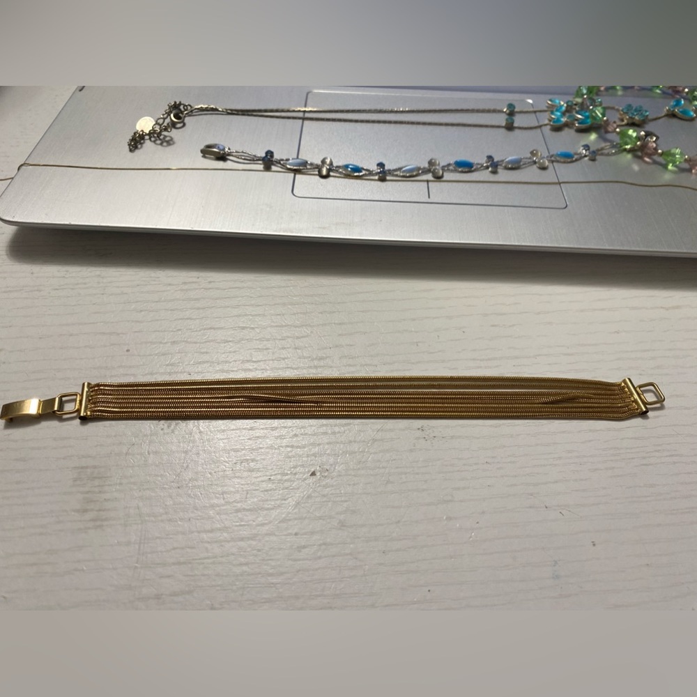 Gold bracelet